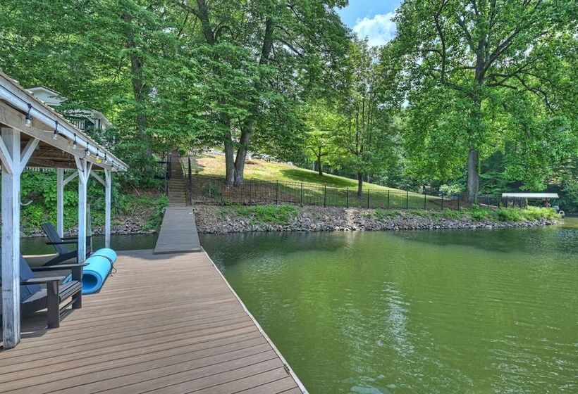 Hummingbird Home By Avantstay Boat House + Dock