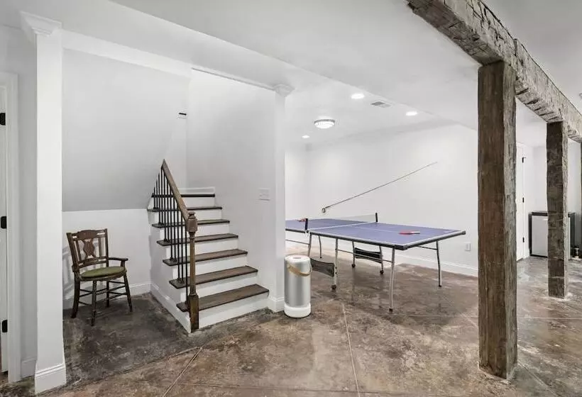 Hummingbird Home By Avantstay Boat House + Dock