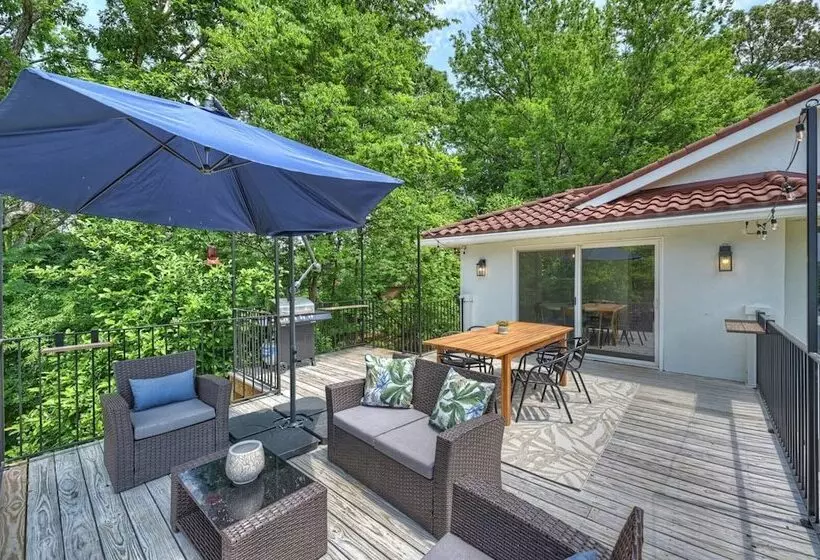 Hummingbird Home By Avantstay Boat House + Dock