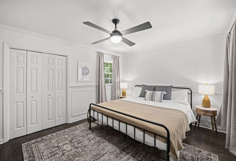 Hummingbird Home By Avantstay Boat House + Dock