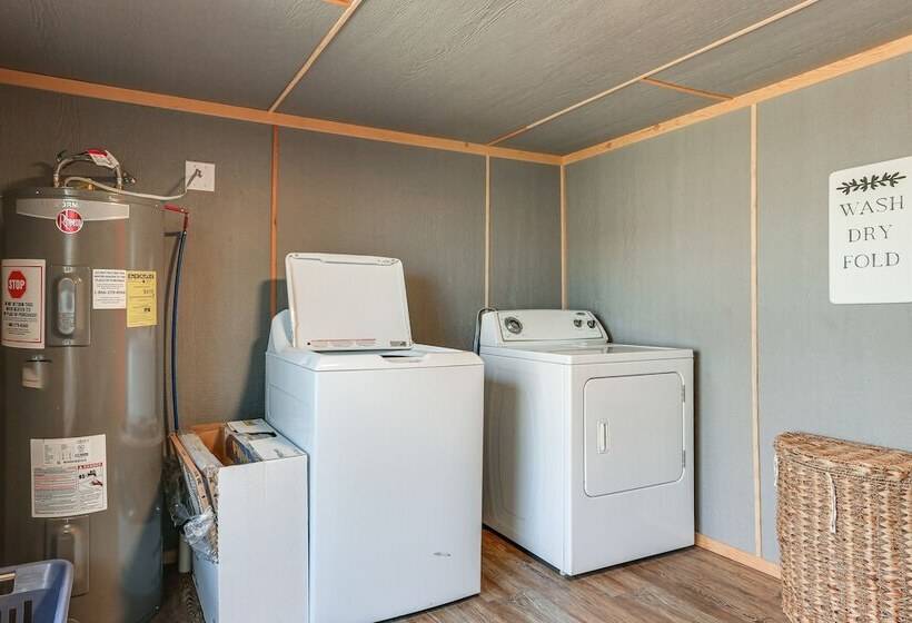 ~ 3 Mi To Lake Texoma: Kingston Family Retreat