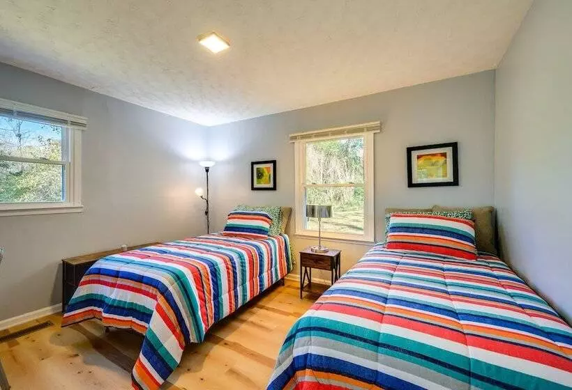 Lovely Forsyth Home ~ 2 Mi To Tift College!