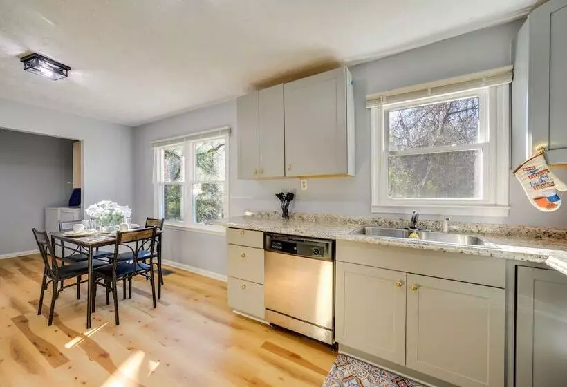 Lovely Forsyth Home ~ 2 Mi To Tift College!