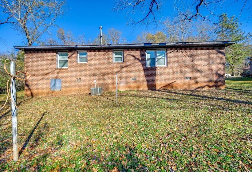 Lovely Forsyth Home ~ 2 Mi To Tift College!