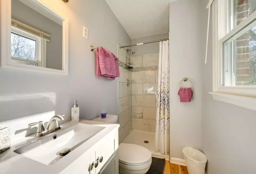 Lovely Forsyth Home ~ 2 Mi To Tift College!