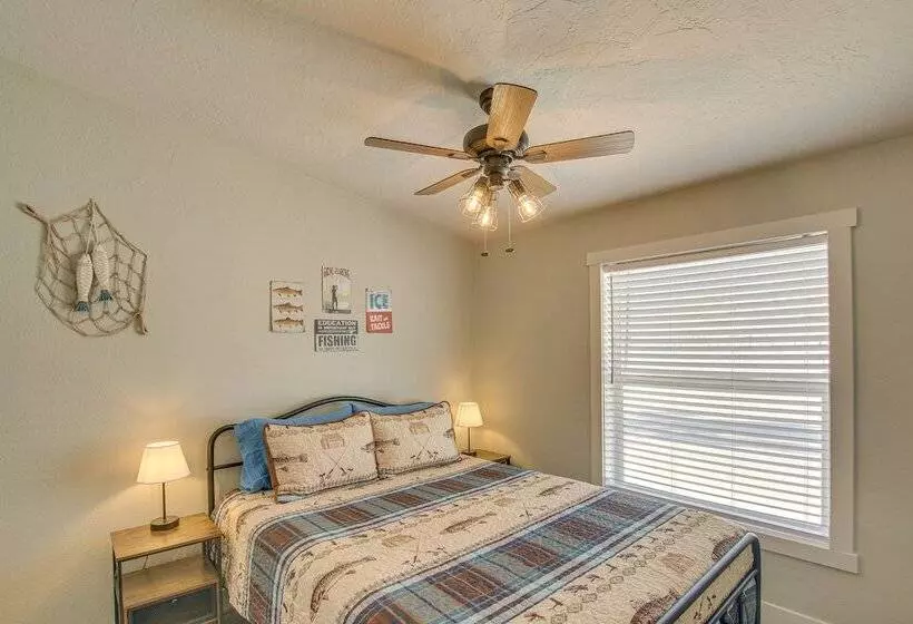 Modern Bloomington Home ~ 10 Mi To Bear Lake!