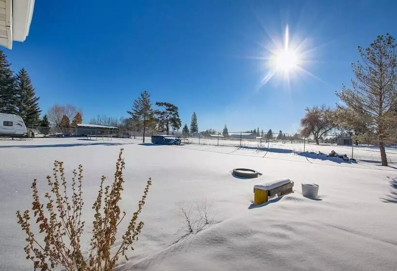 Modern Bloomington Home ~ 10 Mi To Bear Lake!