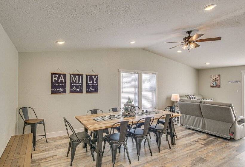 Modern Bloomington Home ~ 10 Mi To Bear Lake!