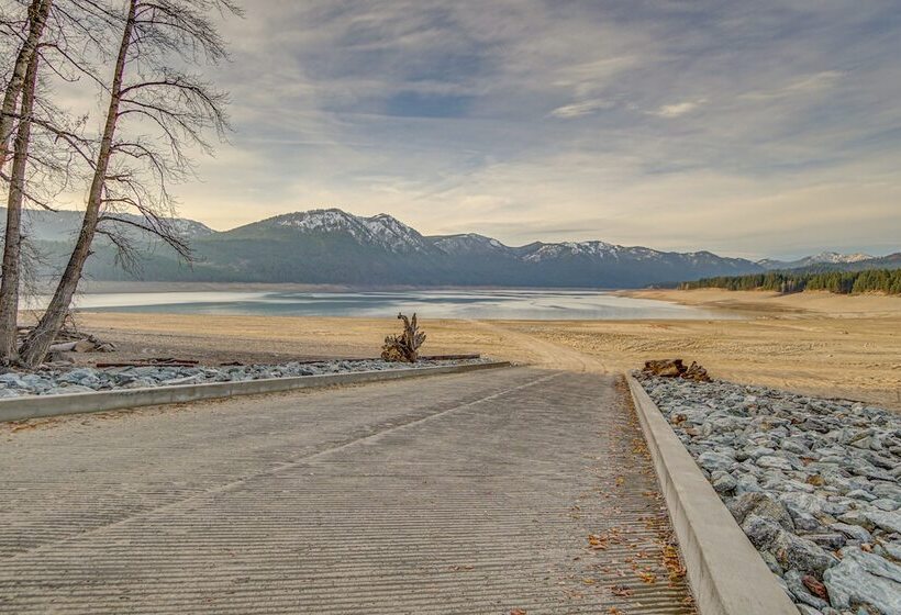 Modern Ronald Cabin Retreat W/ Community Amenities