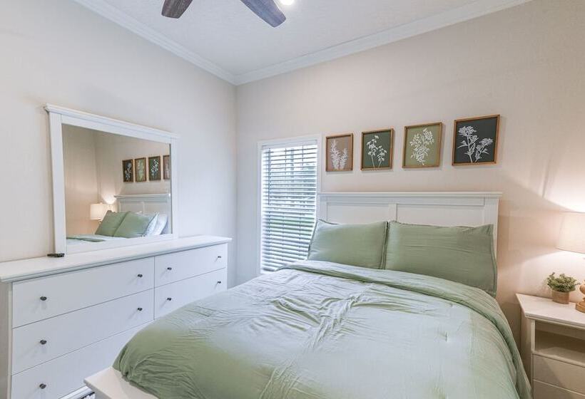 Peaceful Starke Retreat W/ Deck: 6 Mi To Downtown!