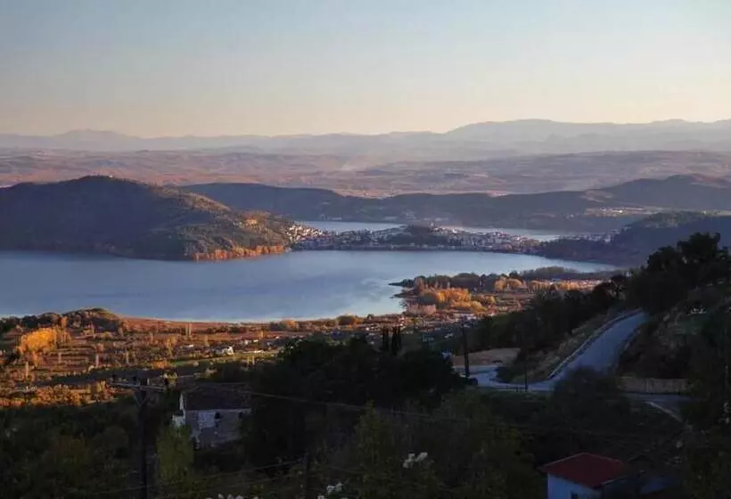 Majatalo Iaspis Guesthouse