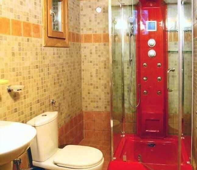 بنسيون Iaspis Guesthouse