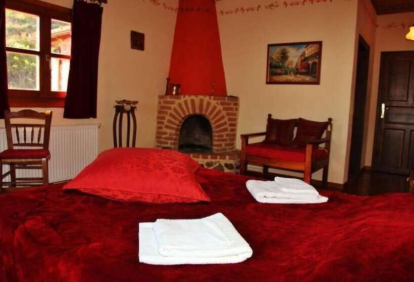 بنسيون Iaspis Guesthouse