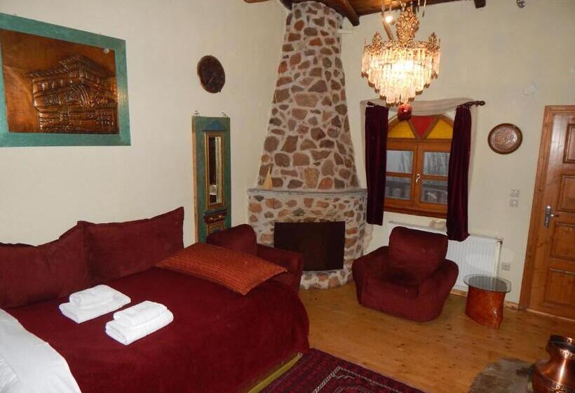 بنسيون Iaspis Guesthouse