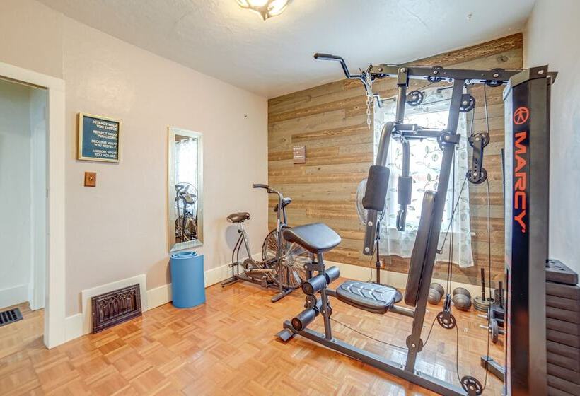 Pet Friendly Pocatello Home: Steps To Downtown!