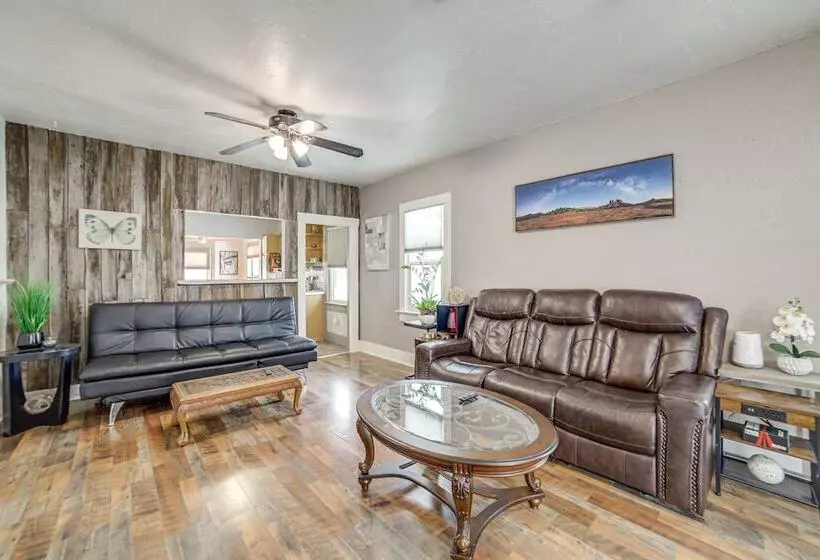 Pet Friendly Pocatello Home: Steps To Downtown!