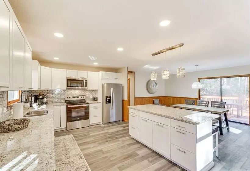 Secluded Blue Ridge Retreat On 4 Acres!