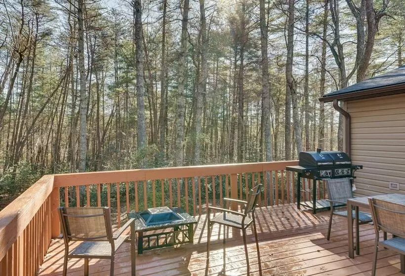 Secluded Blue Ridge Retreat On 4 Acres!