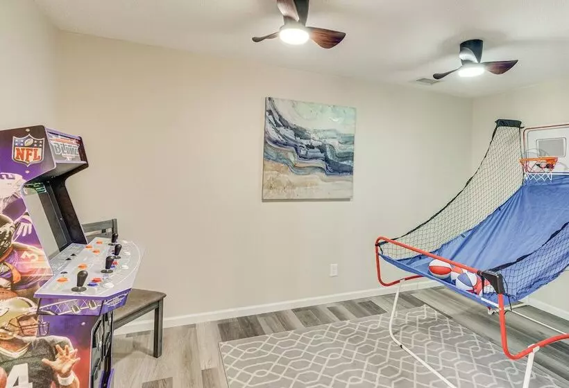 Secluded Blue Ridge Retreat On 4 Acres!