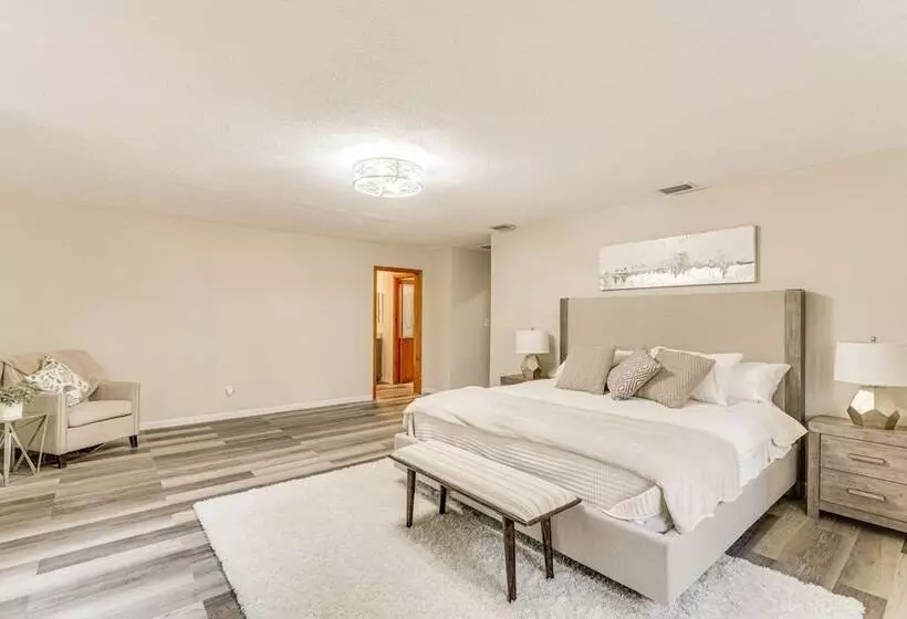 Secluded Blue Ridge Retreat On 4 Acres!