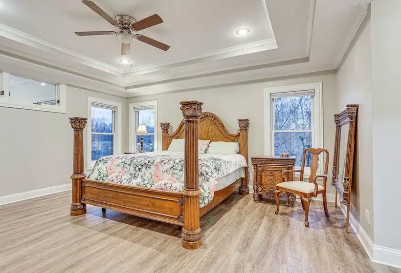 Shelbyville Home   On To The Bourbon Trail!