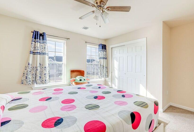 Spacious Ewing Township Home: Home Gym & Deck!