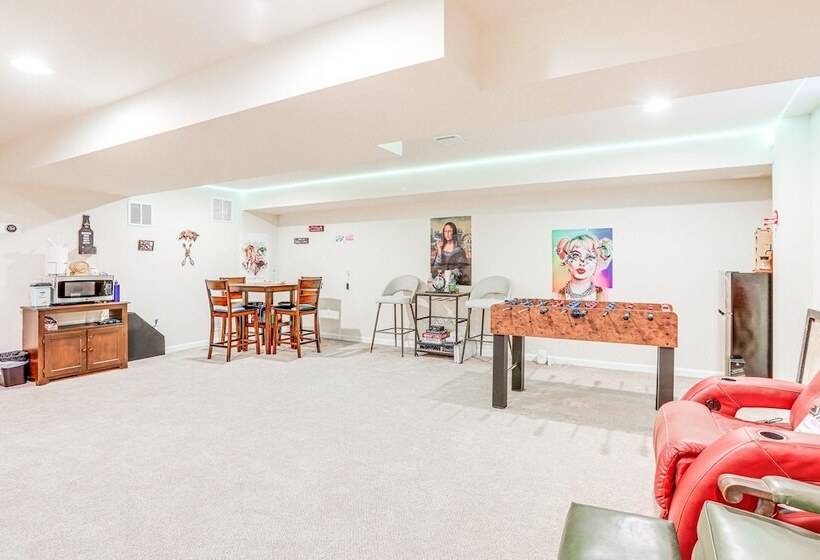 Spacious Ewing Township Home: Home Gym & Deck!