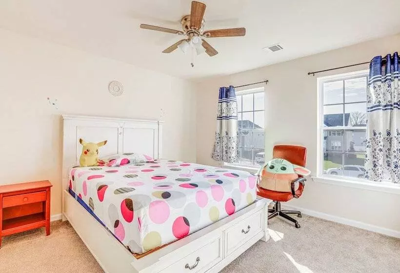 Spacious Ewing Township Home: Home Gym & Deck!