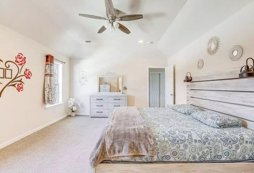 Spacious Ewing Township Home: Home Gym & Deck!