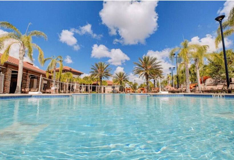 Splash Of Magic At Solterra Resort