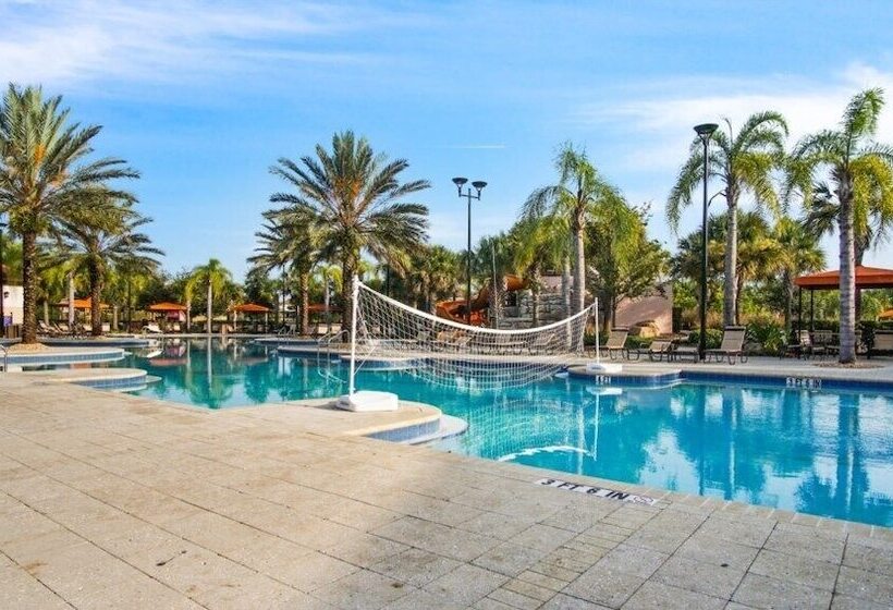 Splash Of Magic At Solterra Resort