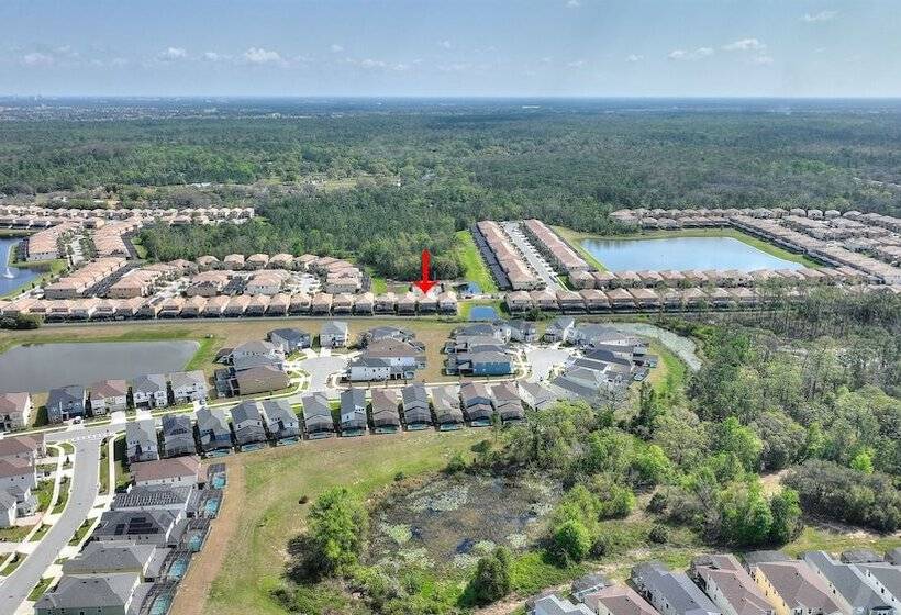 Summer Solstice @ Windsor Westside By Shine Villas #114