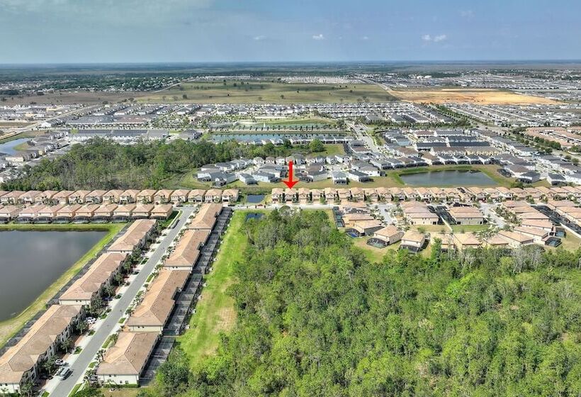 Summer Solstice @ Windsor Westside By Shine Villas #114