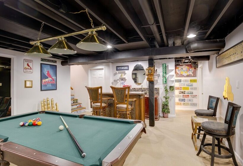 Sunland Hills Home W/ Theater Room & Fire Pit!