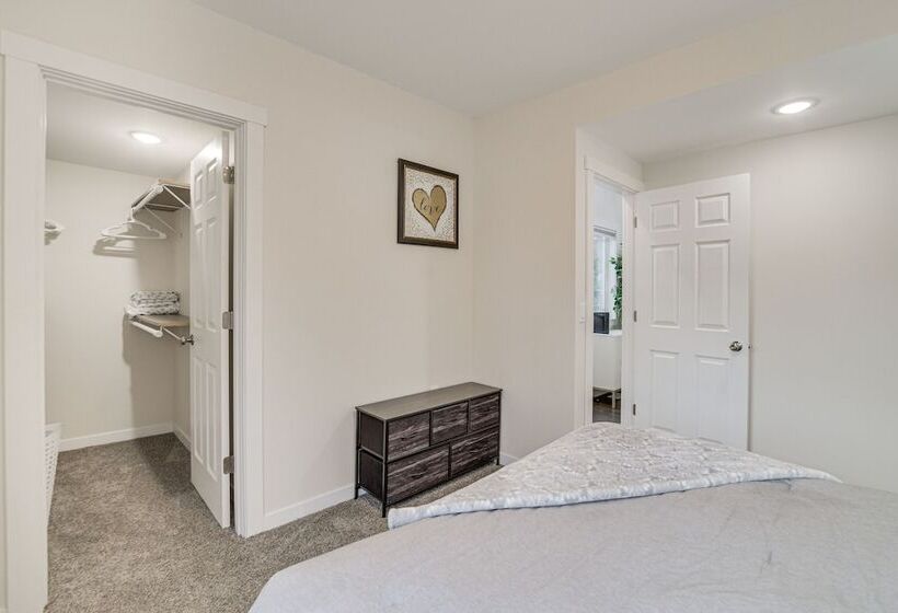 Updated Home < 1 Mi To Downtown Fargo!