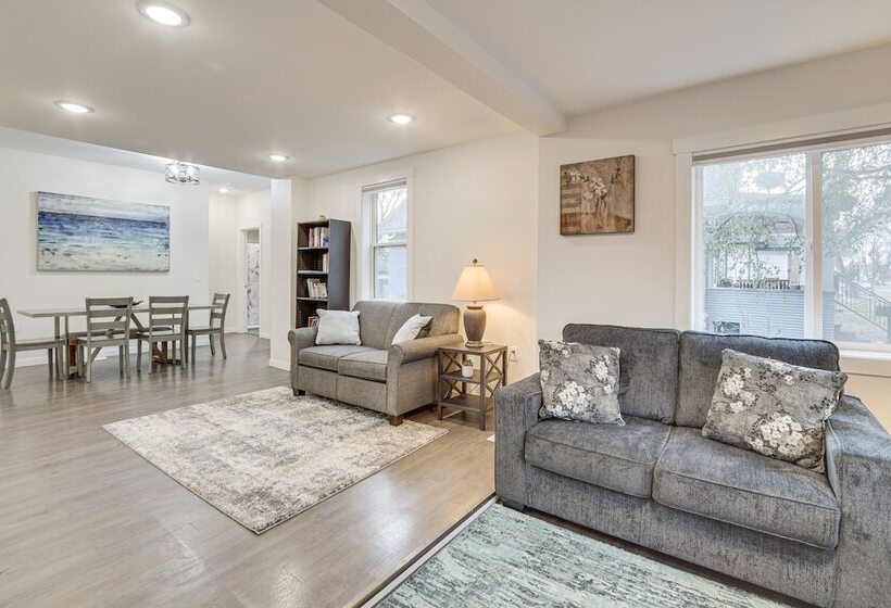 Updated Home < 1 Mi To Downtown Fargo!