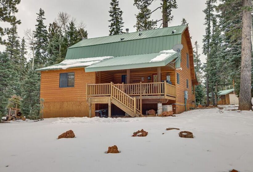 Utah Cabin Retreat: 32 Mi To Brian Head Resort
