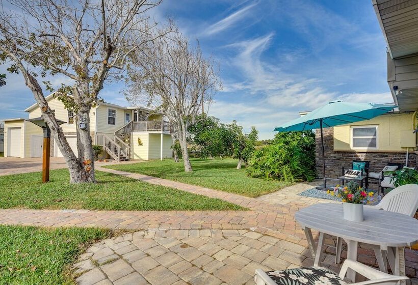 Waterfront Daytona Escape W/ Pool & Game Room!