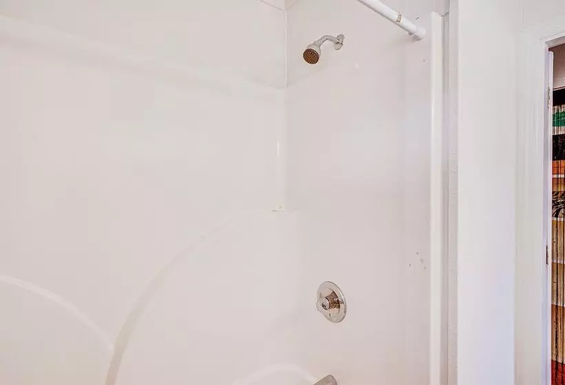 Winchester Home W/ Views Near Tims Ford Lake!