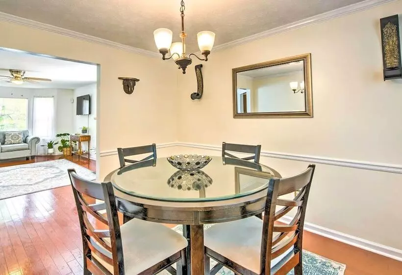 Atlanta Area Home W/ Yard ~ 2 Mi To Six Flags