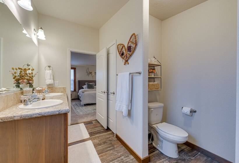 Beautiful Tetonia Escape W/ Porch & Teton Views