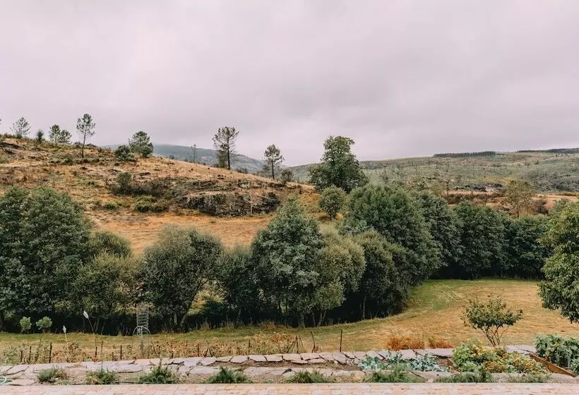 Aamiaismajoitus (B&B) Terrasense Mountain Charm Retreat & Farm