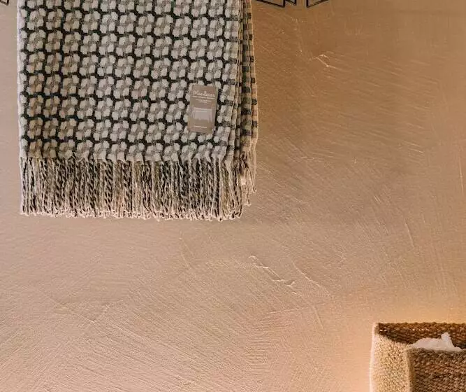 Aamiaismajoitus (B&B) Terrasense Mountain Charm Retreat & Farm