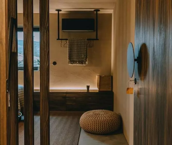 Aamiaismajoitus (B&B) Terrasense Mountain Charm Retreat & Farm