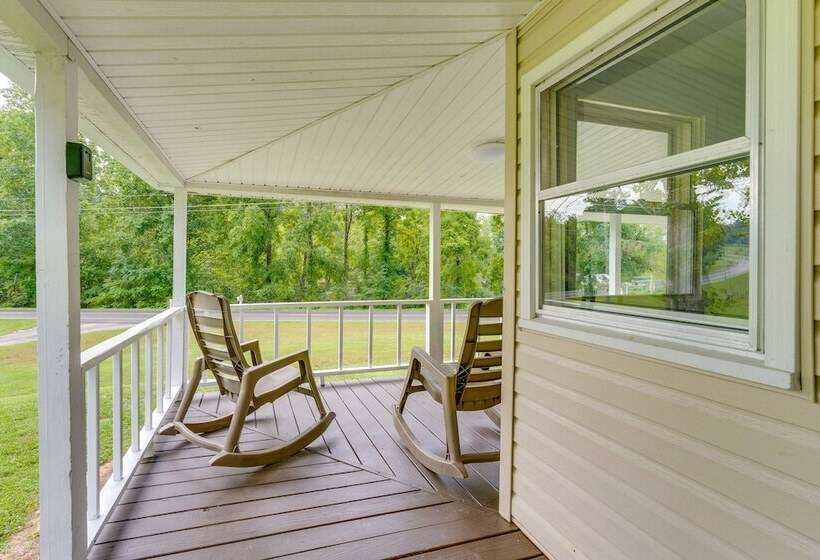 Blairsville Beauty Near Hiking Trails & Vineyards!