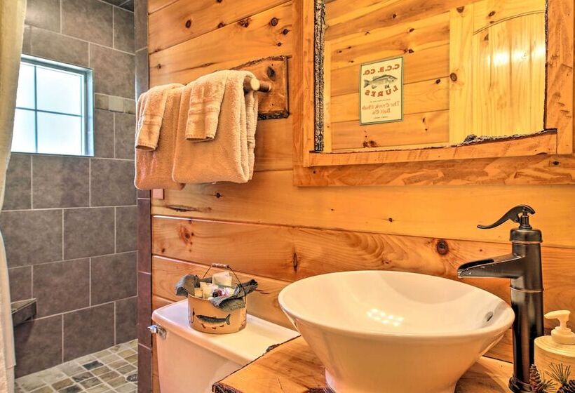 Blairsville Cottage < 1 Mi To Nottely Lake!