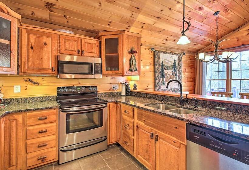 Blairsville Cottage < 1 Mi To Nottely Lake!