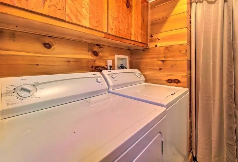 Blairsville Cottage < 1 Mi To Nottely Lake!