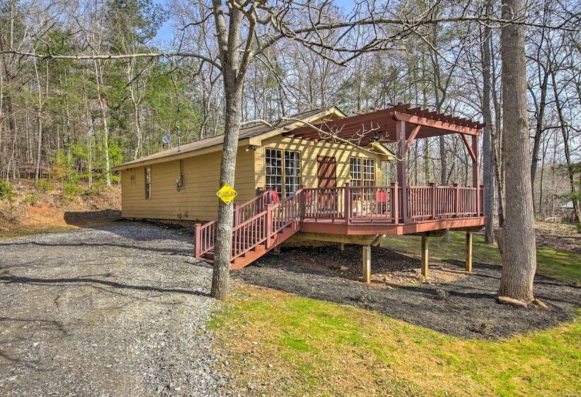 Blairsville Cottage < 1 Mi To Nottely Lake!