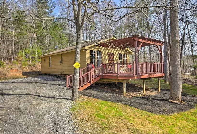 Blairsville Cottage < 1 Mi To Nottely Lake!